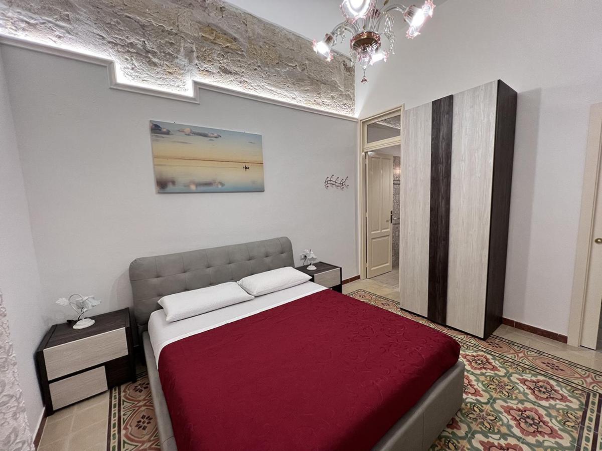Osorio 74 Apartments Trapani Esterno foto